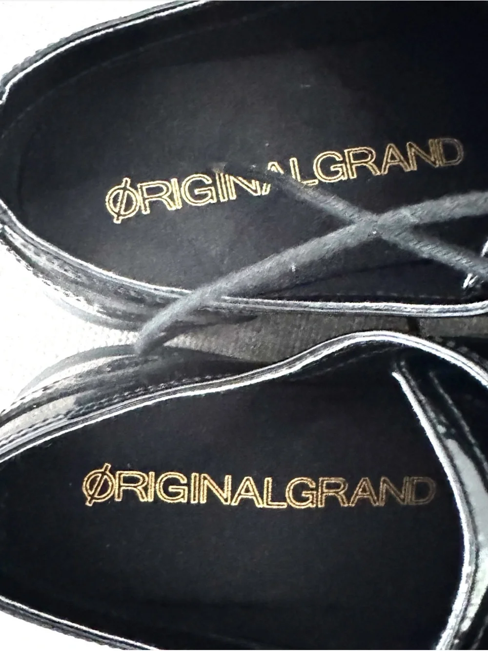 Cole Haan ØriginalGrand Black Patent Wingtip Oxfords. Size 7B